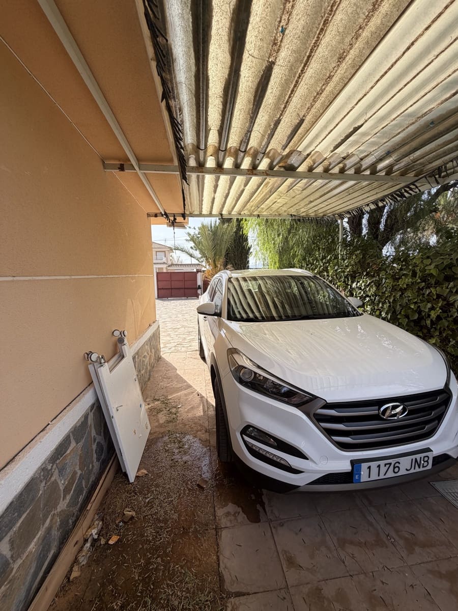 Casa de 4 habitaciones en Muchamiel / Mutxamel en venta con piscina garaje - 580.000 € (Ref: 10062294)