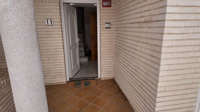 2 sovrum Radhus till salu i Torrevieja med pool garage - 320 000 € (Ref: 10099558)