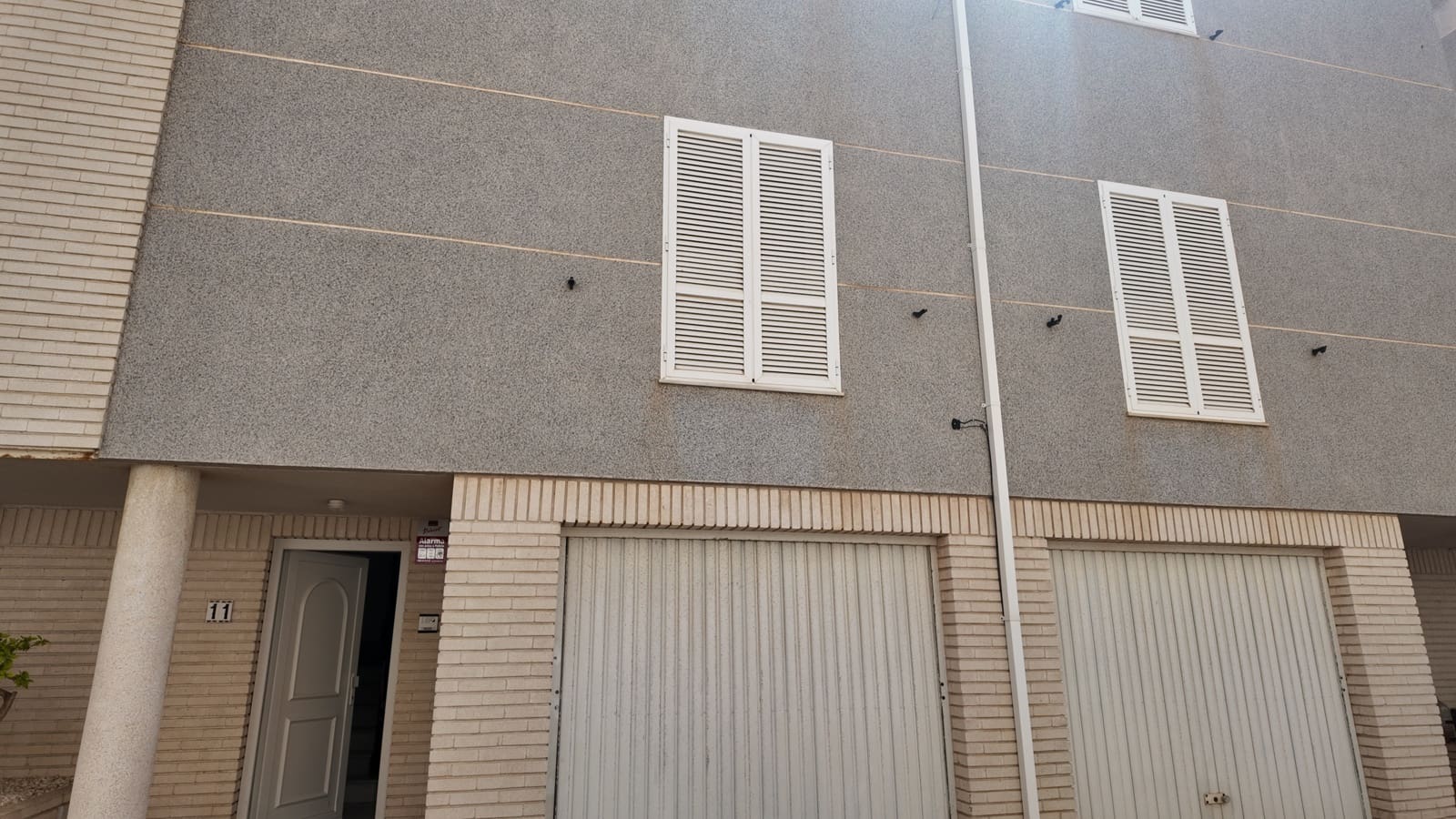 2 sovrum Radhus till salu i Torrevieja med pool garage - 320 000 € (Ref: 10099558)