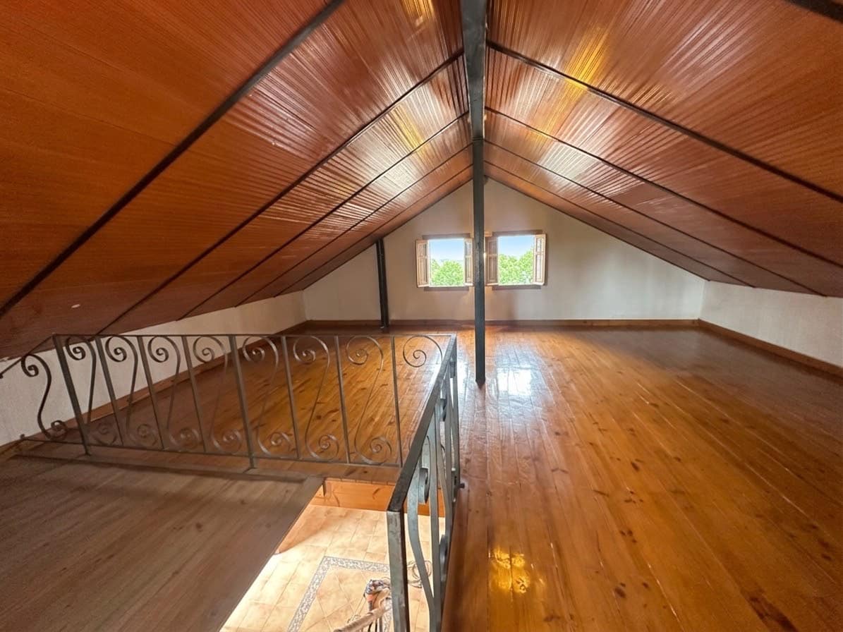 4 makuuhuone Omakotitalo myytävänä paikassa Beniajan - 164 000 € (Ref: 10132935)