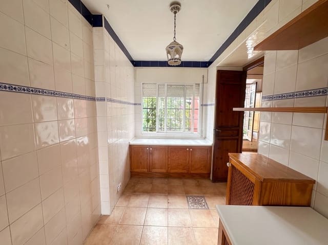 4 makuuhuone Omakotitalo myytävänä paikassa Beniaján, Murcia kaupunki - 164 000 € (Ref: 10132935)
