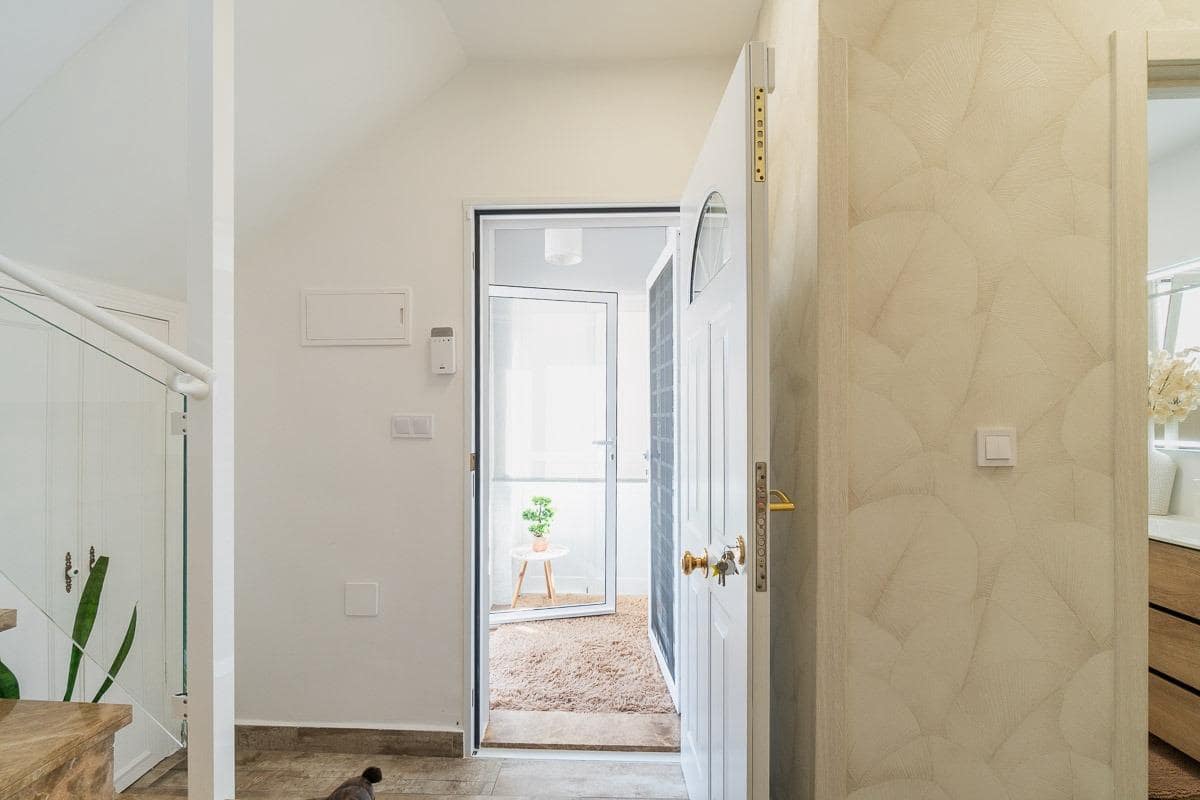 4 slaapkamer Villa te koop in San Miguel de Salinas met zwembad garage - € 365.000 (Ref: 9999470)