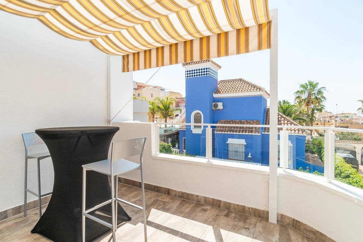 4 slaapkamer Villa te koop in San Miguel de Salinas met zwembad garage - € 365.000 (Ref: 9999470)