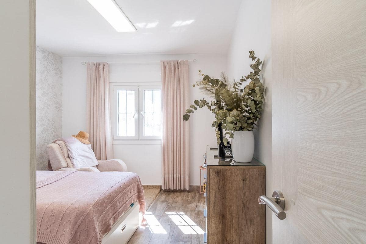 4 slaapkamer Villa te koop in San Miguel de Salinas met zwembad garage - € 365.000 (Ref: 9999470)