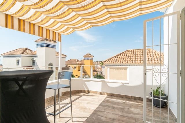 4 soveværelse Villa til salg i San Miguel de Salinas med swimmingpool garage - € 365.000 (Ref: 9999470)