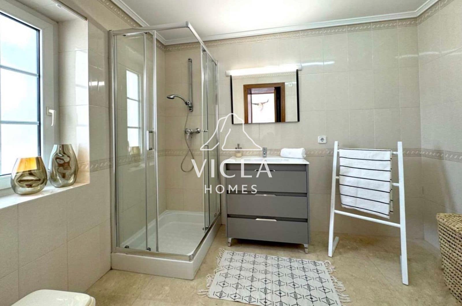 Chalet de 6 habitaciones en Nuestra Señora de Jesus en venta con piscina garaje - 5.200.000 € (Ref: 10035747)