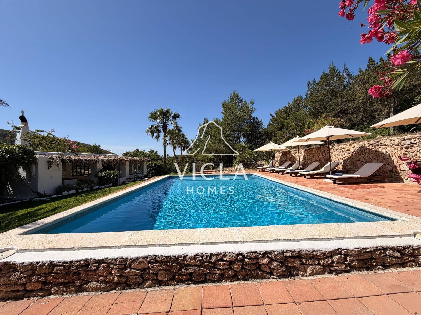 Villa/Maison de 10 chambres à louer à San Jose / Sant Josep de Sa Talaia avec piscine garage - 15 000 € (Ref: 10035748)