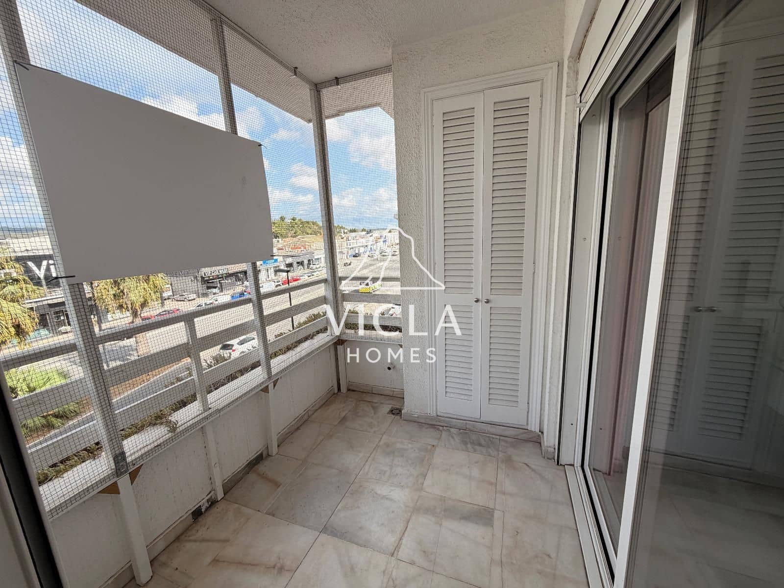 1 bedroom Flat for sale in Ibiza / Eivissa town with pool - € 399,000 (Ref: 10041775)