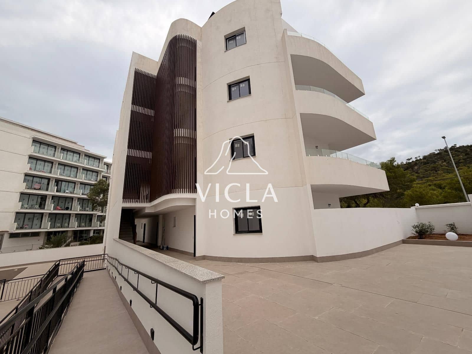 2 bedroom Flat for sale in Sant Antoni de Portmany with pool - € 550,000 (Ref: 10045675)