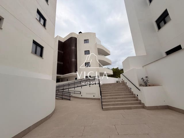Piso de 2 habitaciones en Sant Antoni de Portmany en venta con piscina - 550.000 € (Ref: 10045675)