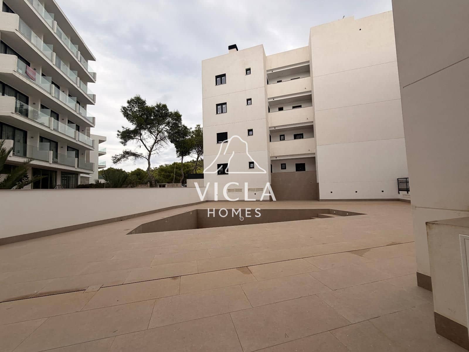 2 bedroom Flat for sale in Sant Antoni de Portmany with pool - € 550,000 (Ref: 10045675)