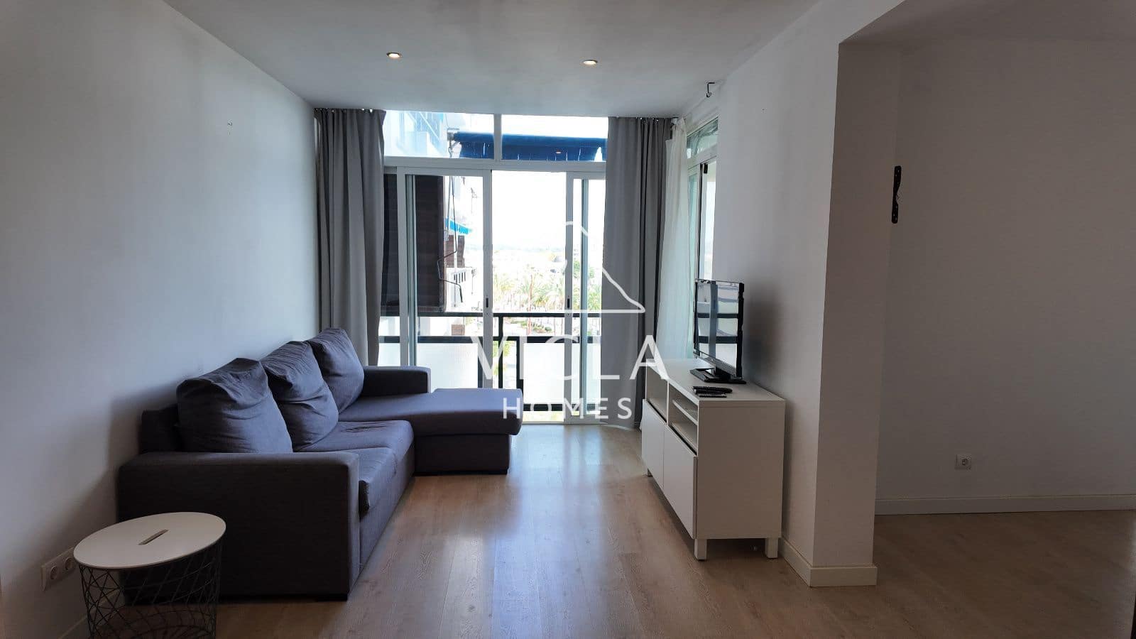 2 sypialnia Mieszkanie do wynajęcia w Sant Antoni de Portmany - 1 800 € (Ref: 10052035)