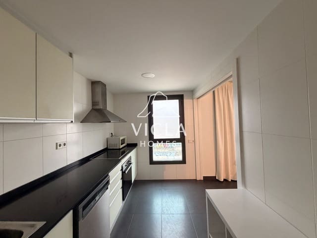 3 slaapkamer Flat te huur in Cala d'en Bou, San Jose / Sant Josep de Sa Talaia met zwembad garage - € 2.000 (Ref: 10086638)