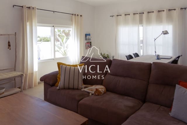 2 soverom Leilighet til leie i Nuestra Señora de Jesus, Santa Eulalia / Santa Eularia med garasje - € 3 000 (Ref: 10101422)