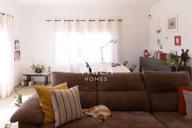 2 soverom Leilighet til leie i Nuestra Señora de Jesus, Santa Eulalia / Santa Eularia med garasje - € 3 000 (Ref: 10101422)