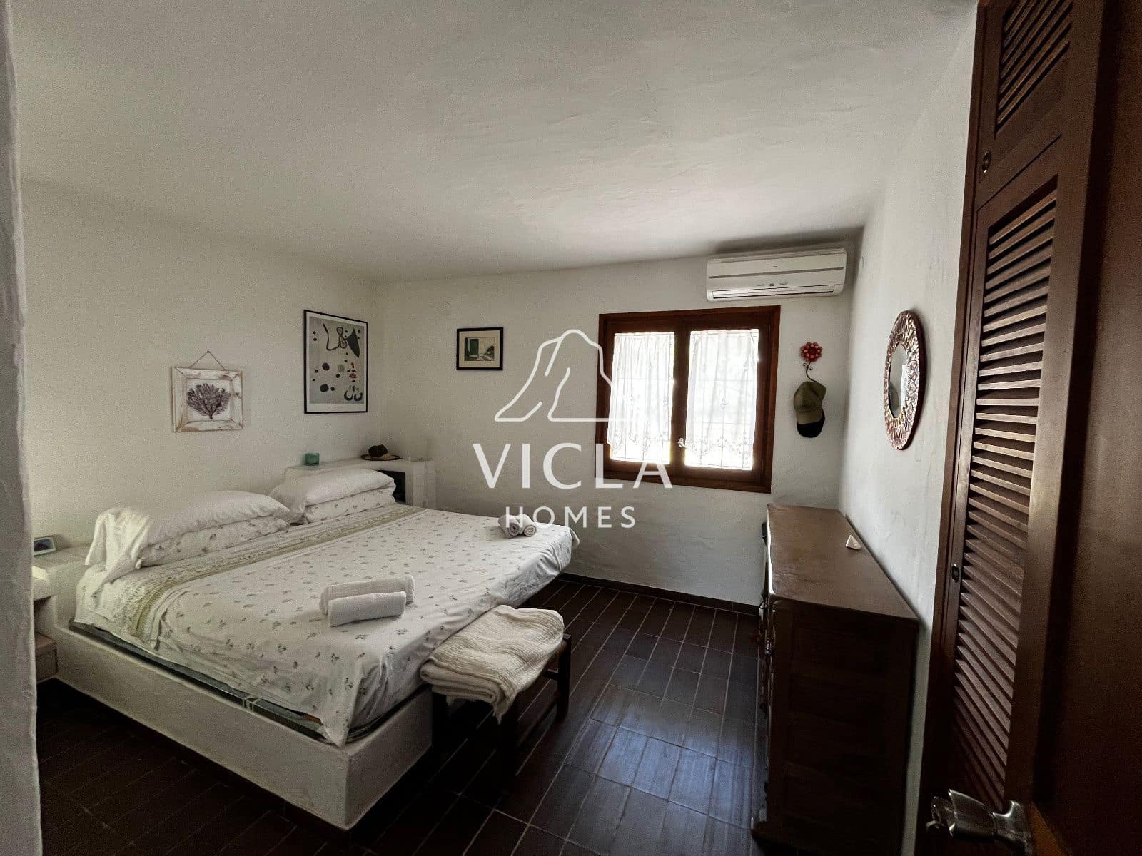 2 quarto Moradia para arrendar em Es Cubells com piscina garagem - 7 500 € (Ref: 10102981)