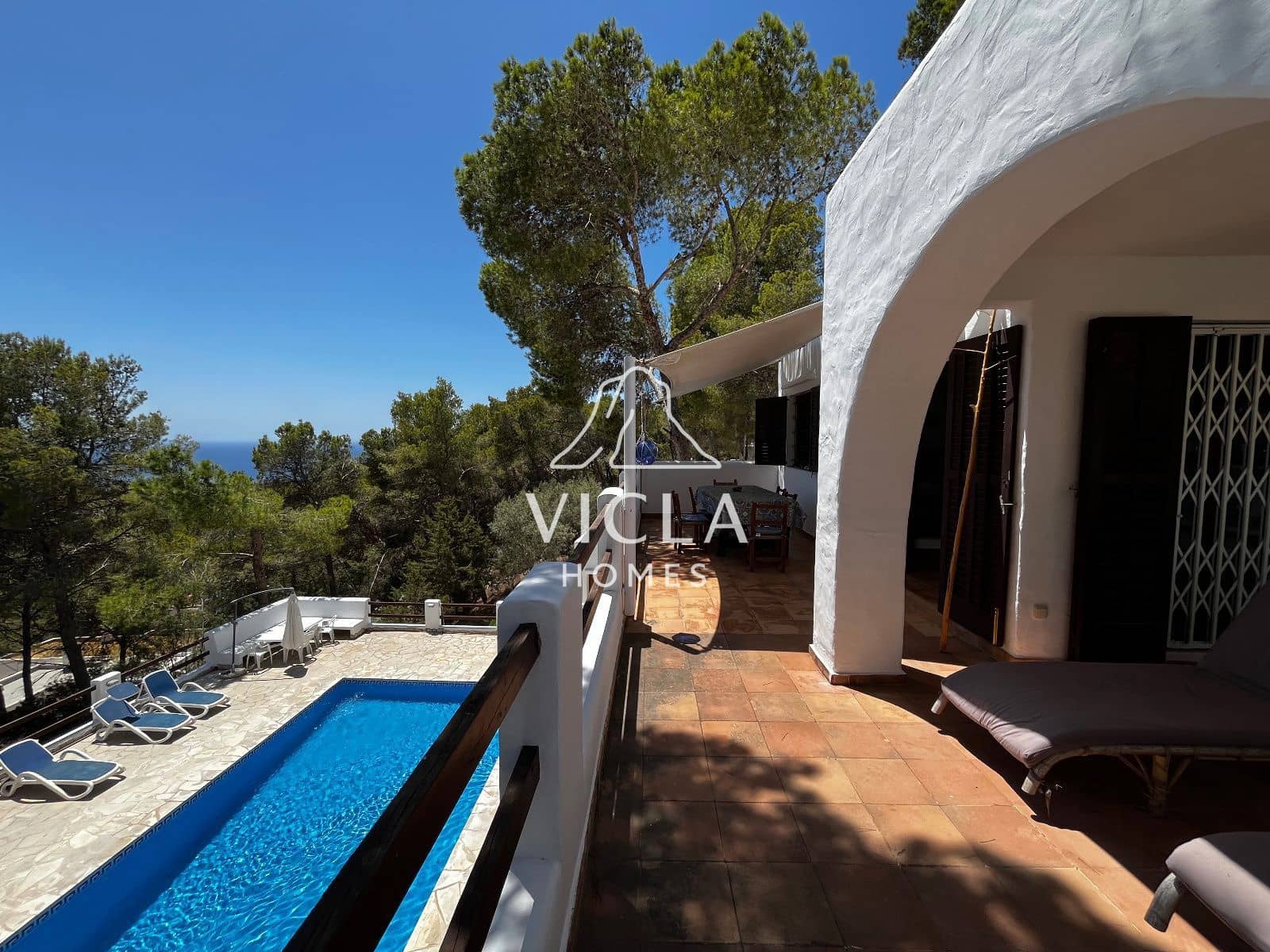 2 quarto Moradia para arrendar em Es Cubells com piscina garagem - 7 500 € (Ref: 10102981)