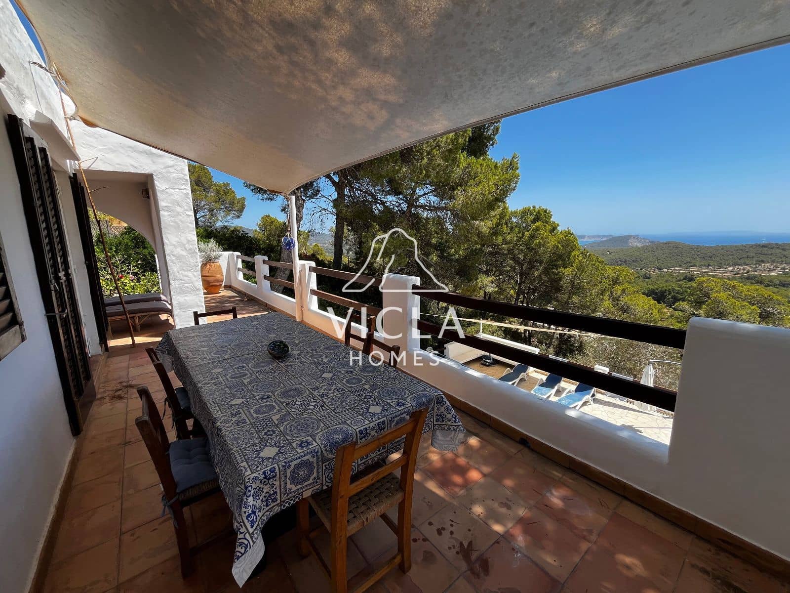 2 quarto Moradia para arrendar em Es Cubells com piscina garagem - 7 500 € (Ref: 10102981)