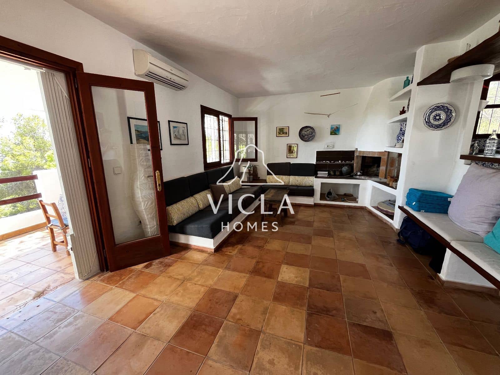 2 quarto Moradia para arrendar em Es Cubells com piscina garagem - 7 500 € (Ref: 10102981)