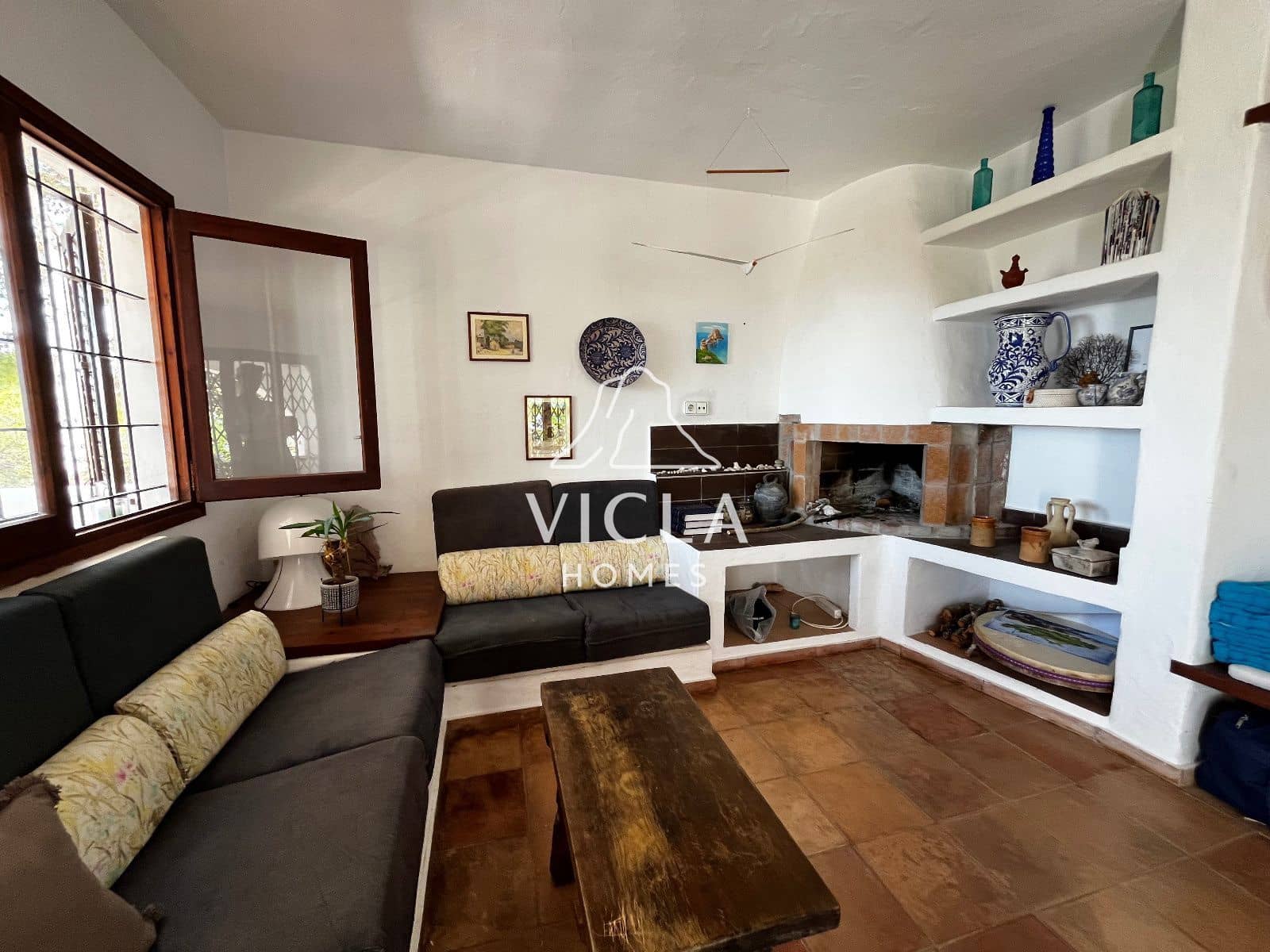 2 quarto Moradia para arrendar em Es Cubells com piscina garagem - 7 500 € (Ref: 10102981)