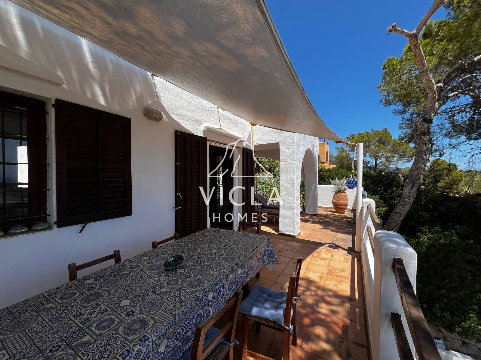 2 quarto Moradia para arrendar em Es Cubells com piscina garagem - 7 500 € (Ref: 10102981)