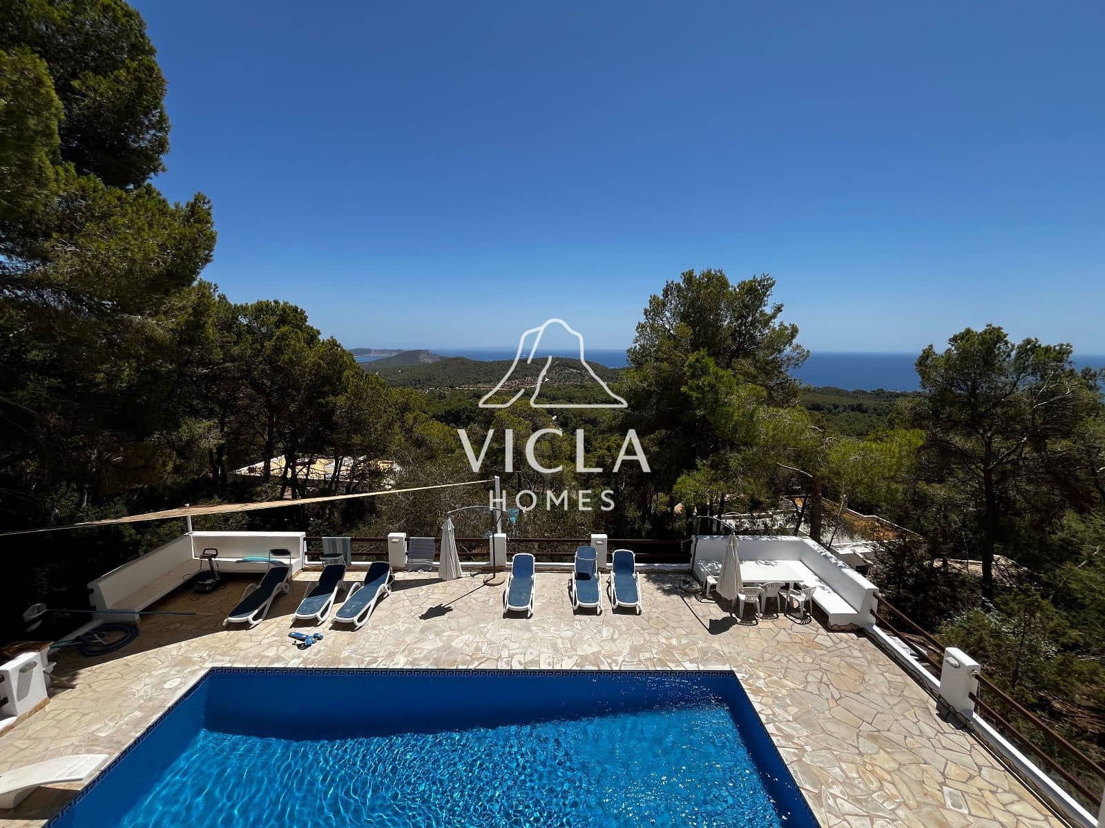 2 sovrum Villa att hyra i Es Cubells med pool garage - 4 500 € (Ref: 10102982)