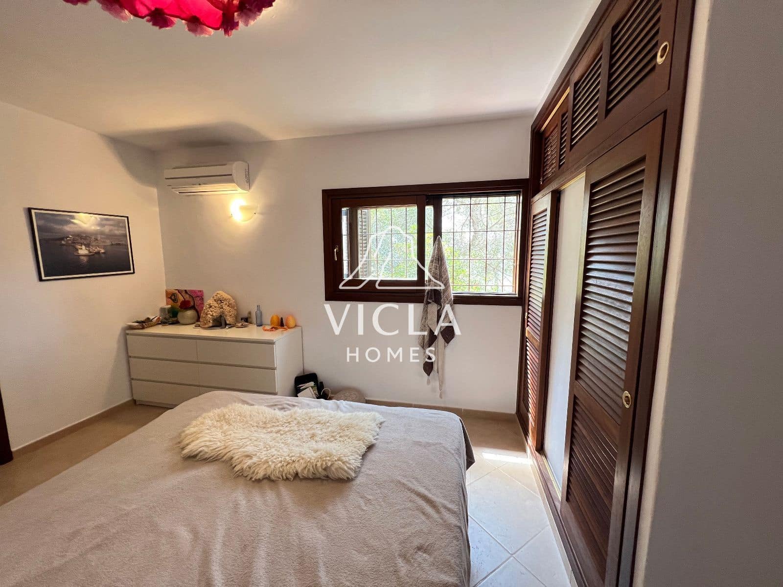 2 sovrum Villa att hyra i Es Cubells med pool garage - 4 500 € (Ref: 10102983)