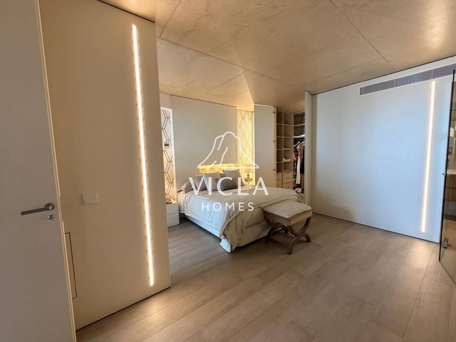 2 soveværelse Lejlighed til leje i Ibiza by - € 3.995 (Ref: 10118208)