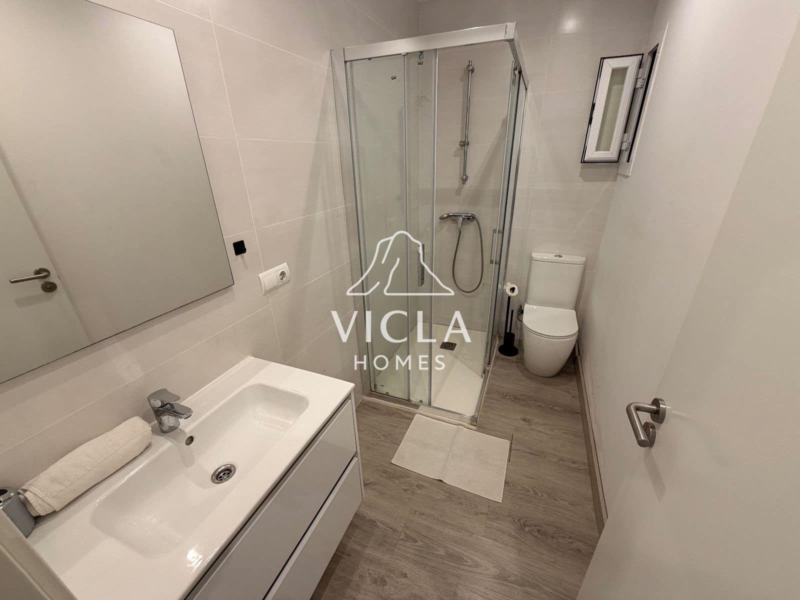 3 quarto Apartamento para arrendar em Nuestra Senora de Jesus com garagem - 1 700 € (Ref: 10185346)