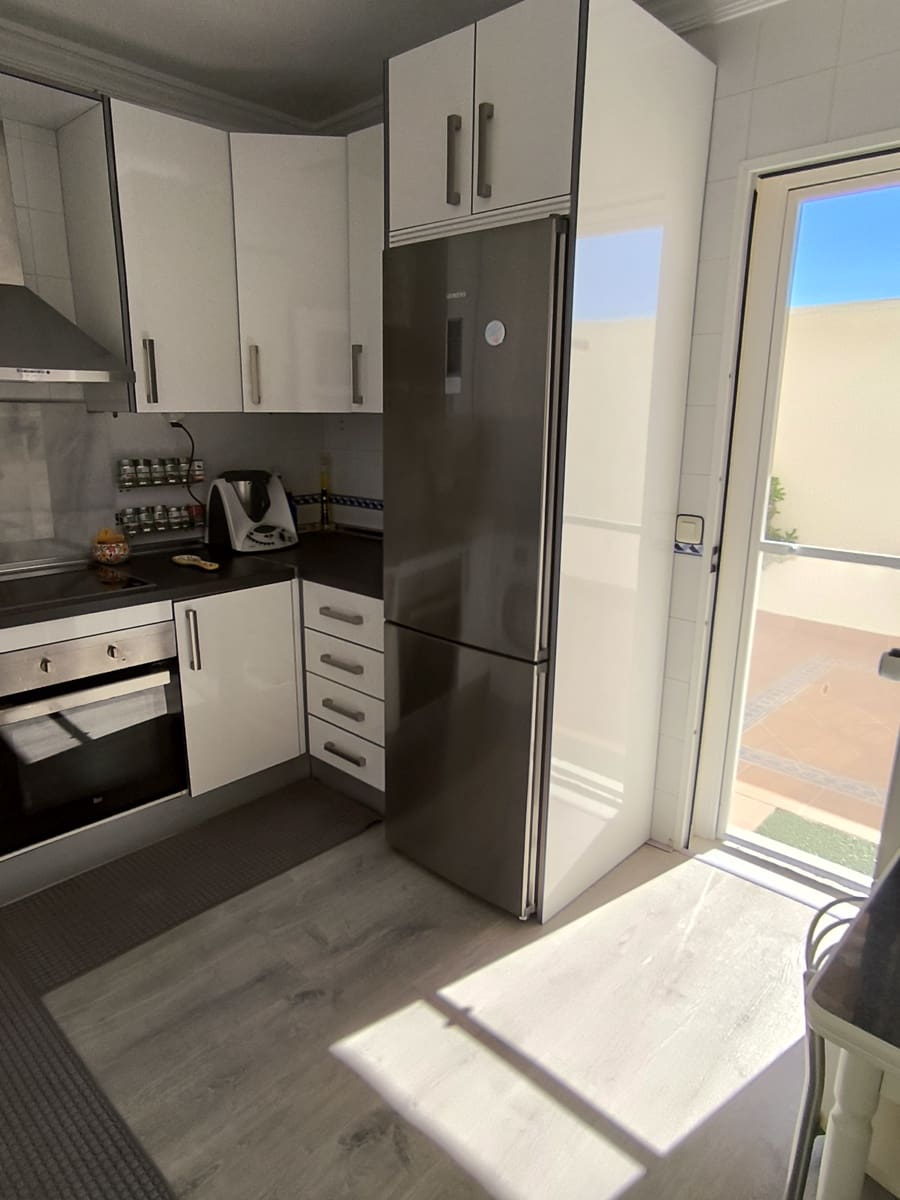 4 Zimmer Reihenhaus zu verkaufen in Chiclana de la Frontera mit Garage - 339.000 € (Ref: 9987282)