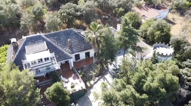 7 sovrum Villa till salu i Navalvillar de Pela med garage - 395 000 € (Ref: 10009332)