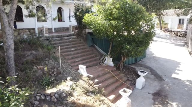 7 sovrum Villa till salu i Navalvillar de Pela med garage - 395 000 € (Ref: 10009332)