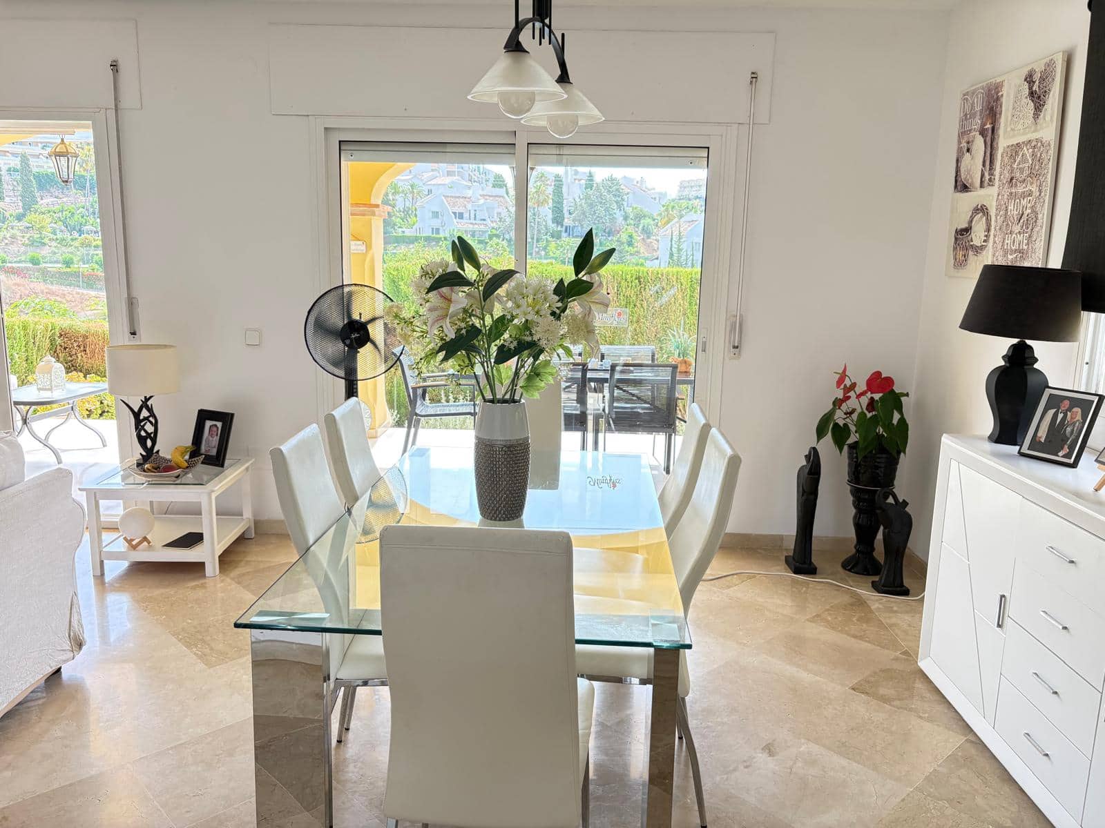 Pareado de 3 habitaciones en Mijas Costa en venta con piscina garaje - 625.000 € (Ref: 10007148)