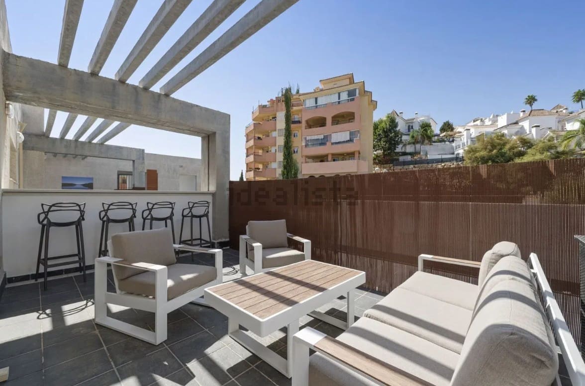3 quarto Penthouse para venda em Mijas Costa com piscina garagem - 395 000 € (Ref: 10012711)