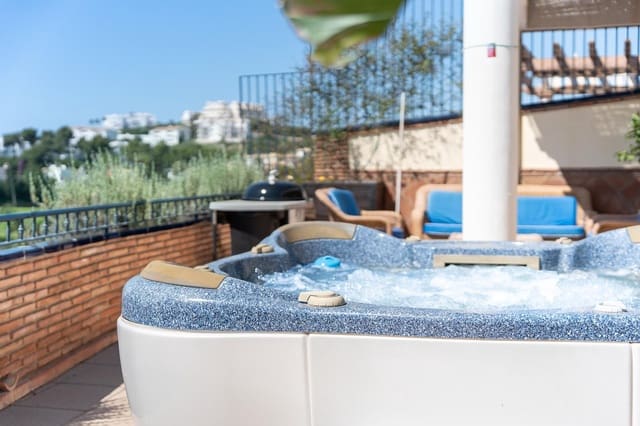 3 Zimmer Penthouse zu verkaufen in Riviera del Sol, Mijas mit Pool Garage - 565.000 € (Ref: 10078650)