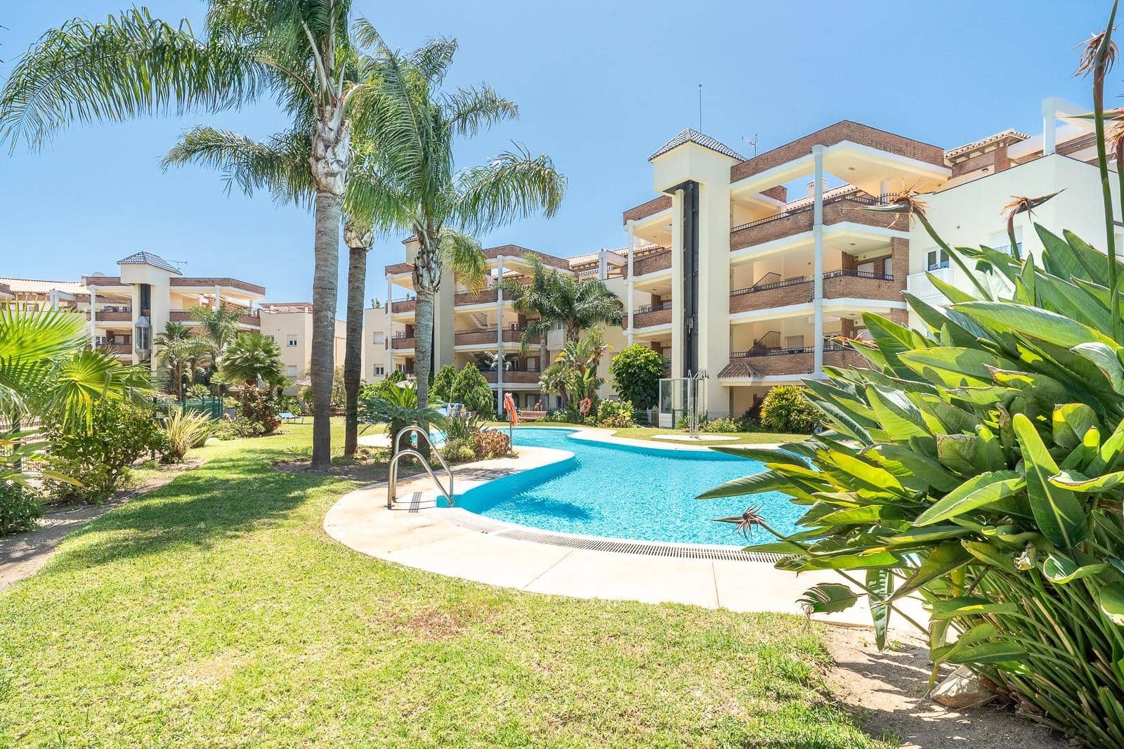 3 Zimmer Penthouse zu verkaufen in Riviera del Sol mit Pool Garage - 565.000 € (Ref: 10078650)
