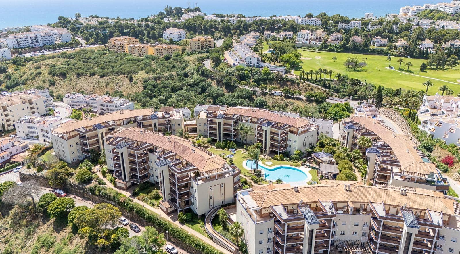 3 Zimmer Penthouse zu verkaufen in Riviera del Sol mit Pool Garage - 565.000 € (Ref: 10078650)