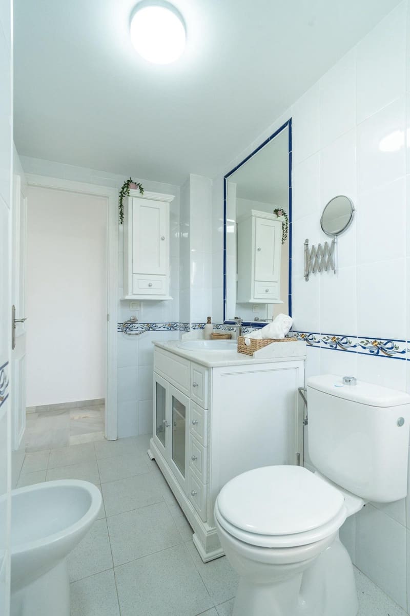 3 chambre Appartement à vendre à Riviera del Sol avec piscine garage - 295 000 € (Ref: 10078651)