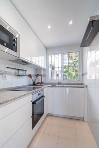 3 chambre Appartement à vendre à Riviera del Sol, Mijas avec piscine garage - 295 000 € (Ref: 10078651)