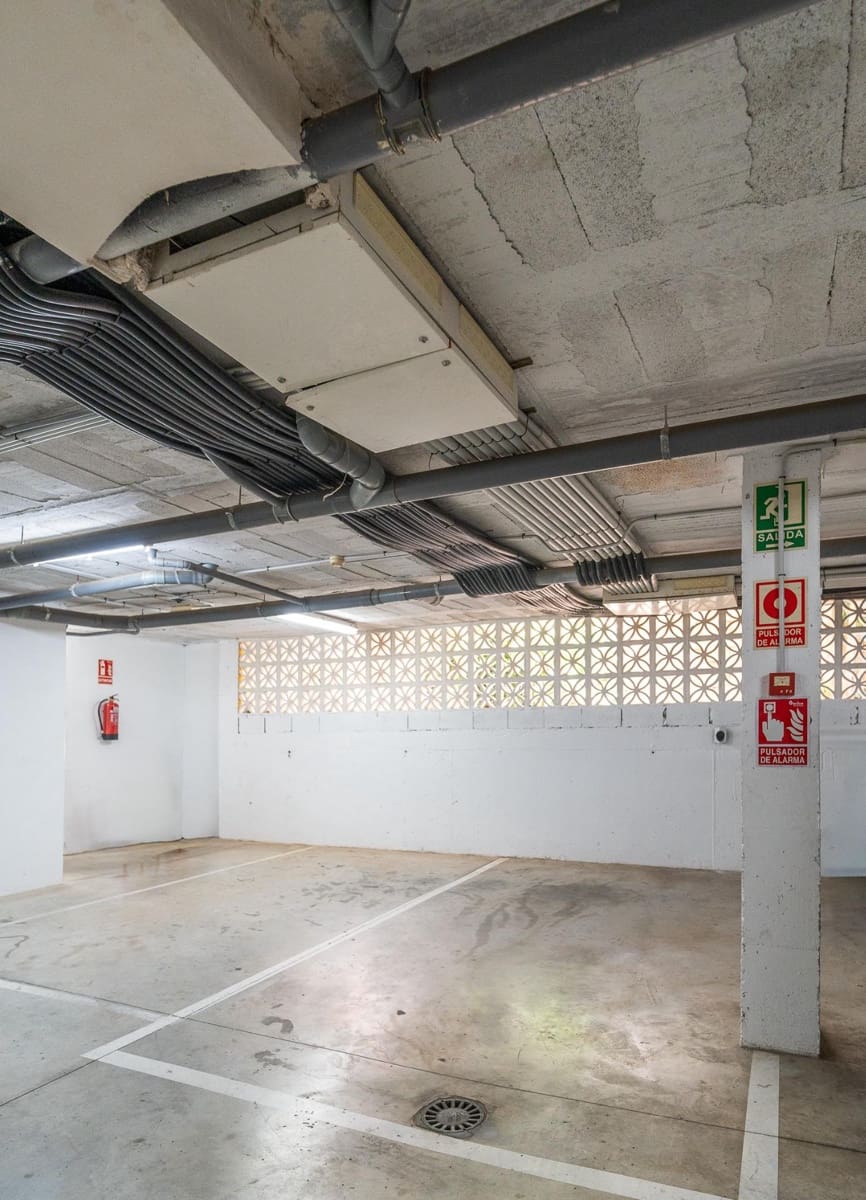 3 chambre Appartement à vendre à Riviera del Sol avec piscine garage - 295 000 € (Ref: 10078651)