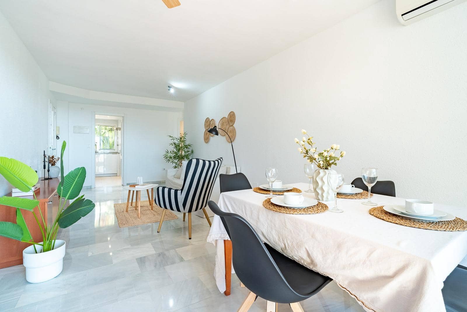 3 chambre Appartement à vendre à Riviera del Sol avec piscine garage - 295 000 € (Ref: 10078651)