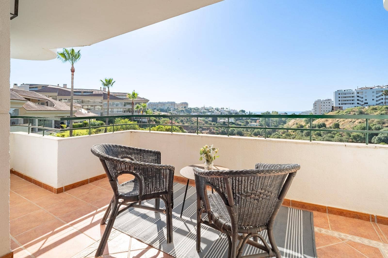 3 chambre Appartement à vendre à Riviera del Sol avec piscine garage - 295 000 € (Ref: 10078651)