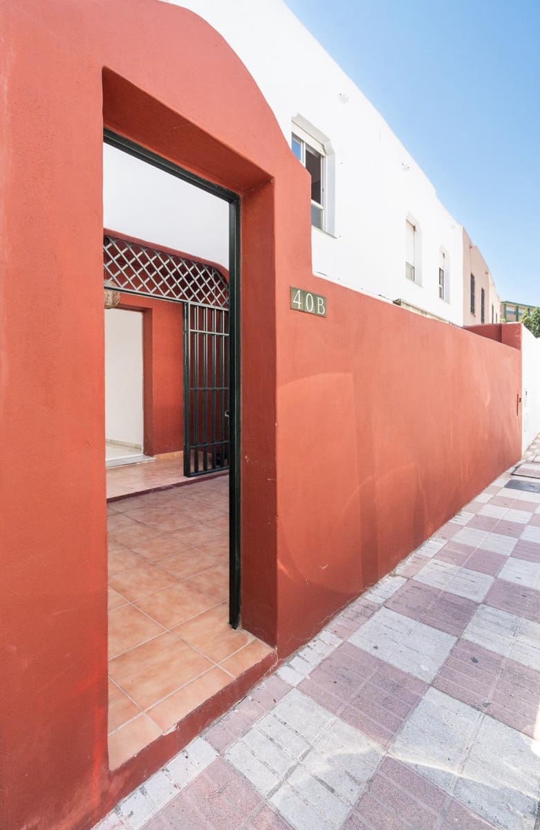 3 quarto Moradia em Banda para venda em Marbella com garagem - 420 000 € (Ref: 10078652)