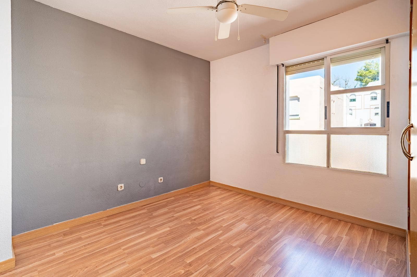 3 quarto Moradia em Banda para venda em Marbella com garagem - 420 000 € (Ref: 10078652)