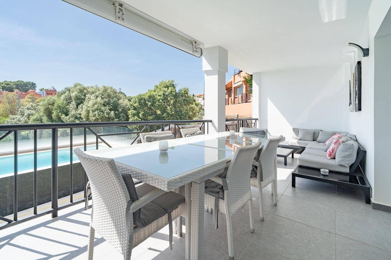 5 camera da letto Villetta Bifamiliare in vendita in Marbella con piscina garage - 1.100.000 € (Rif: 10078653)