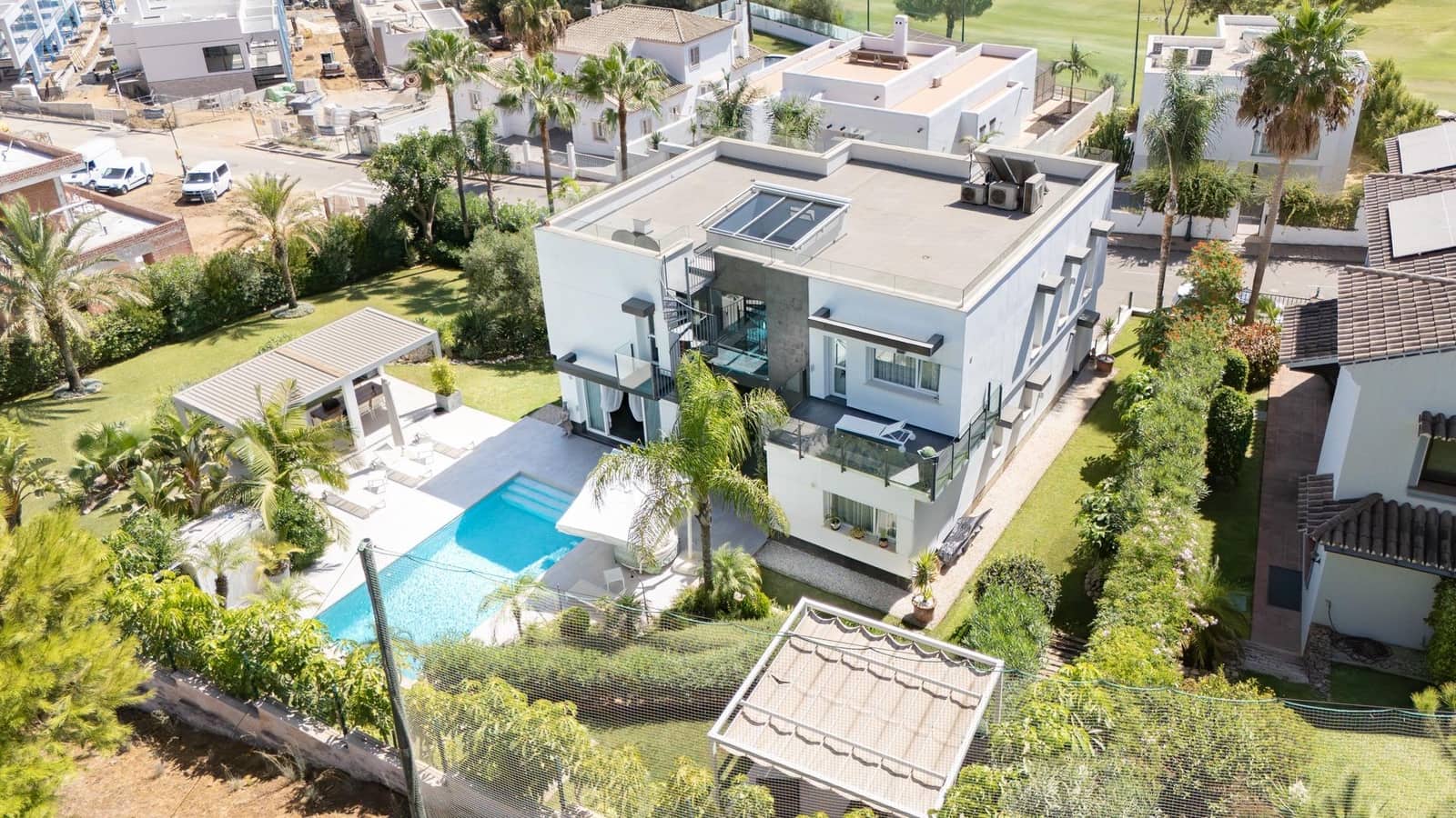 5 sovrum Villa till salu i Mijas med pool garage - 1 650 000 € (Ref: 10078655)