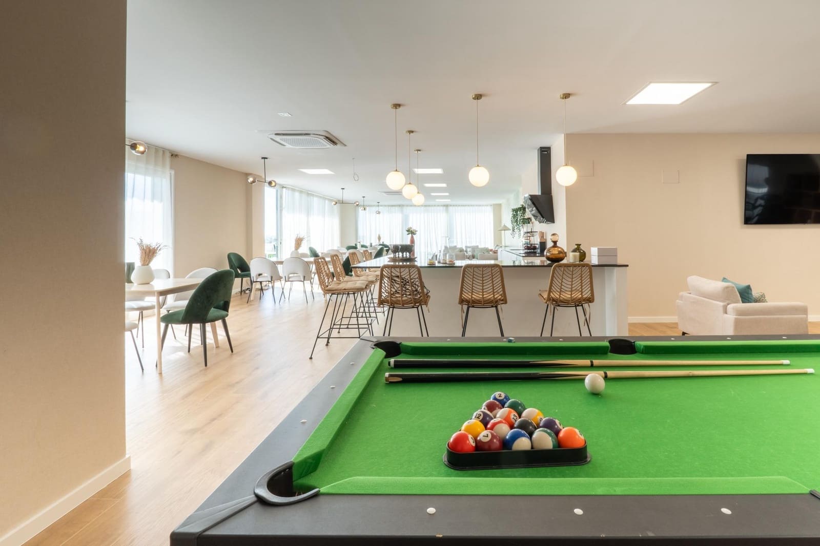 4 slaapkamer Rijtjeshuis te koop in La Cala de Mijas met zwembad garage - € 899.000 (Ref: 10078657)
