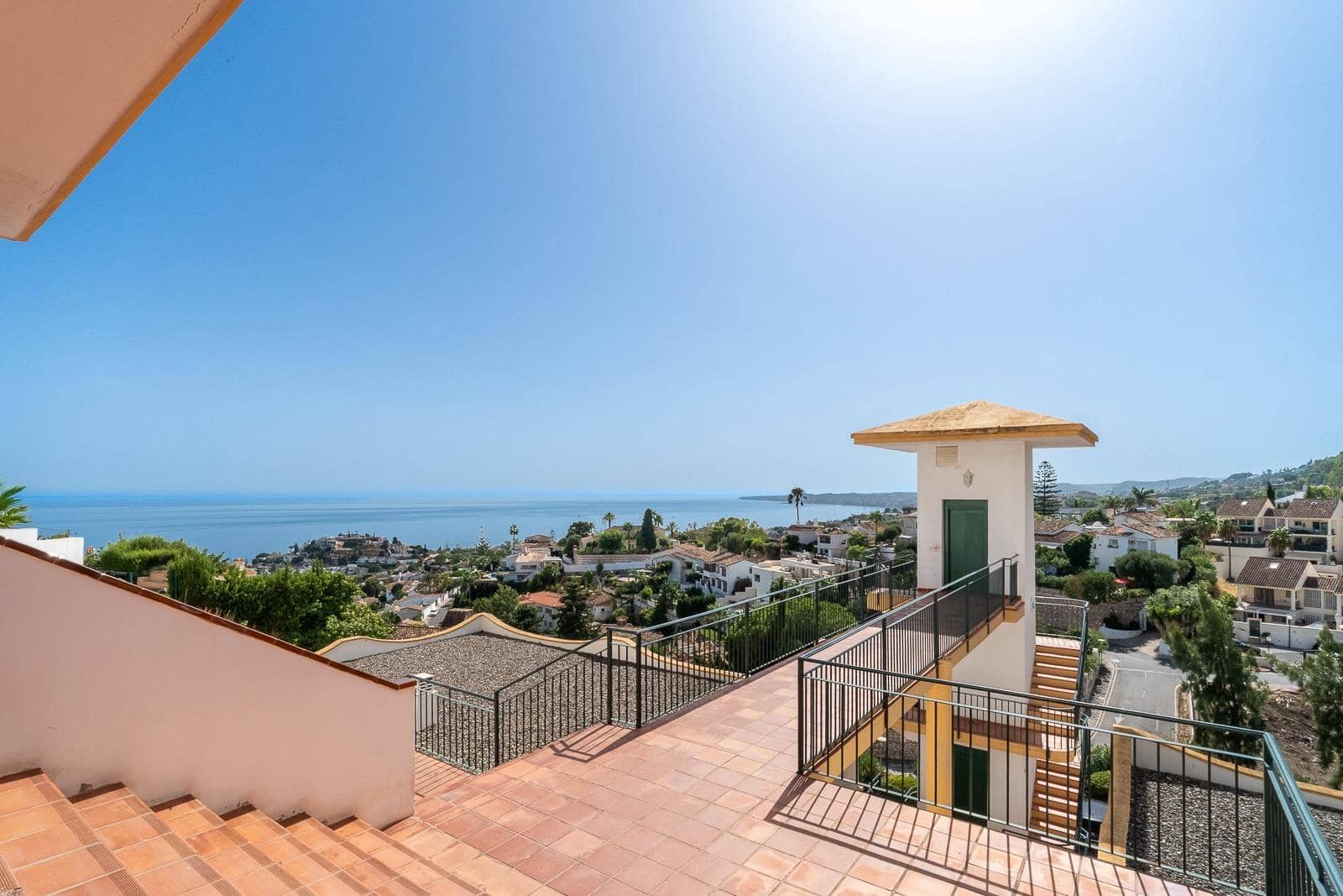 1 Zimmer Apartment zu verkaufen in Benalmadena mit Pool - 230.000 € (Ref: 10081410)
