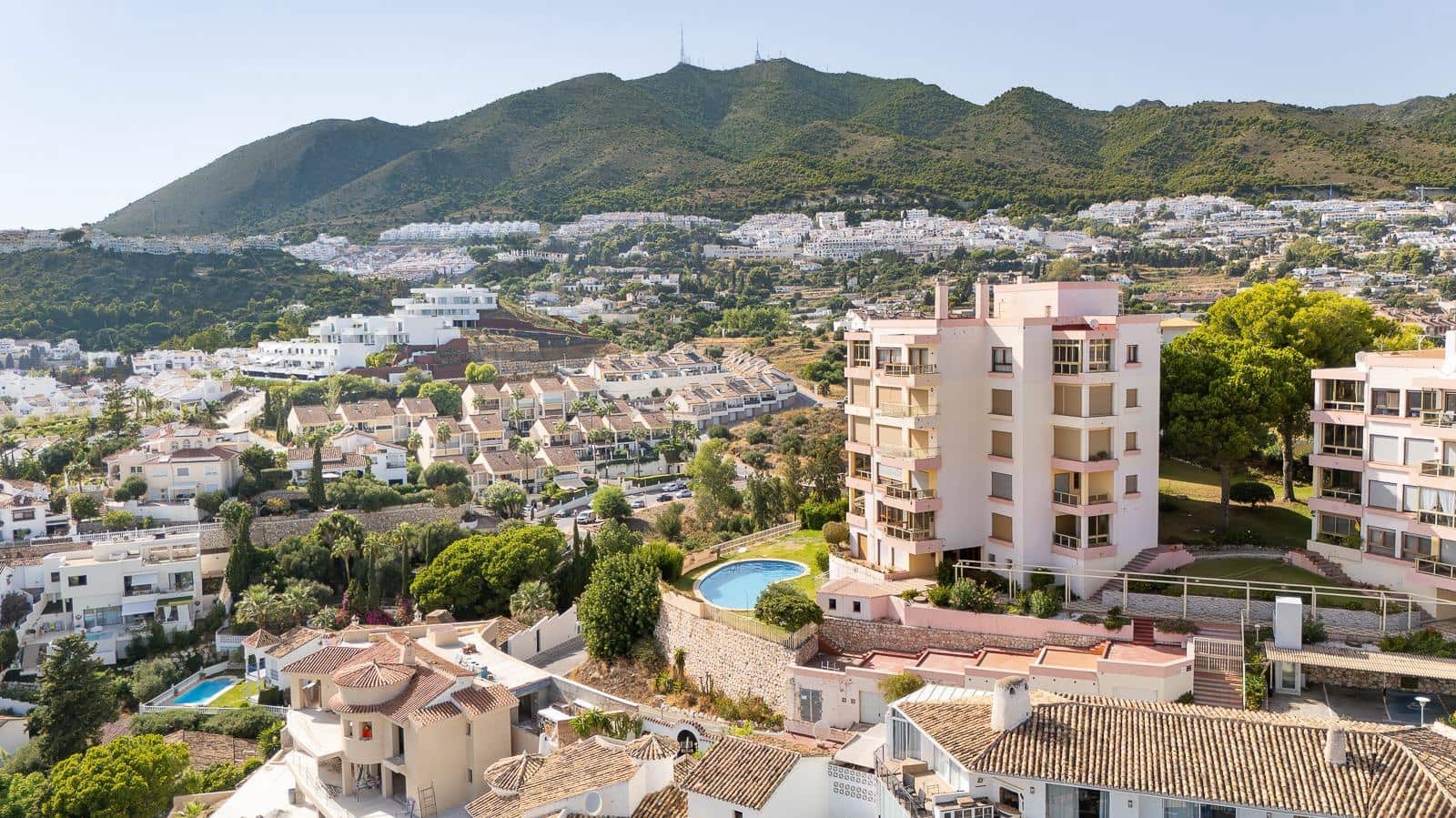 1 Zimmer Apartment zu verkaufen in Benalmadena mit Pool - 230.000 € (Ref: 10081410)