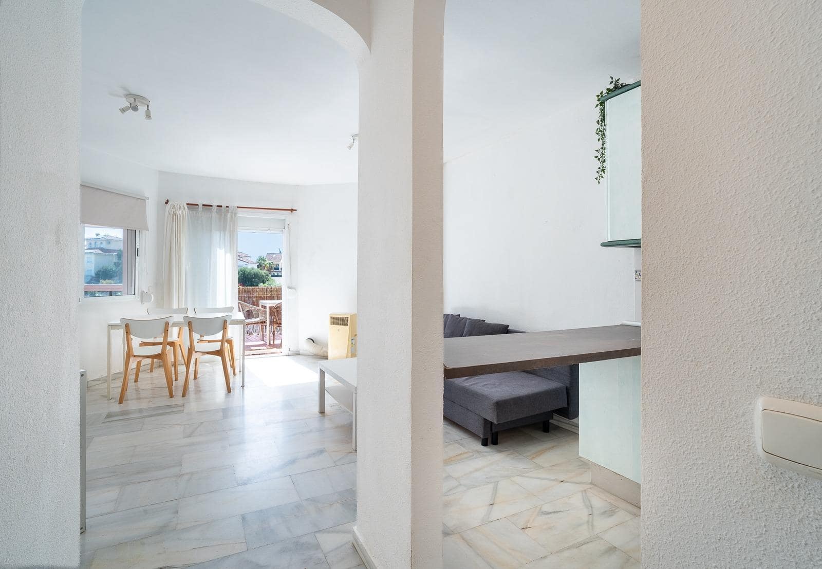 1 Zimmer Apartment zu verkaufen in Benalmadena mit Pool - 230.000 € (Ref: 10081410)
